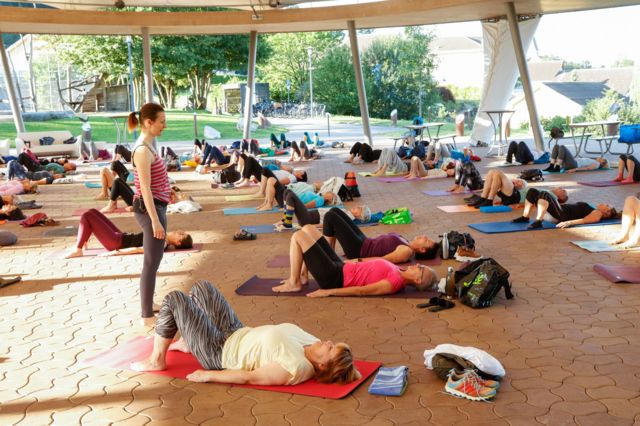 Yoga in der Grossab&uuml;nt mit Franziska Frommelt