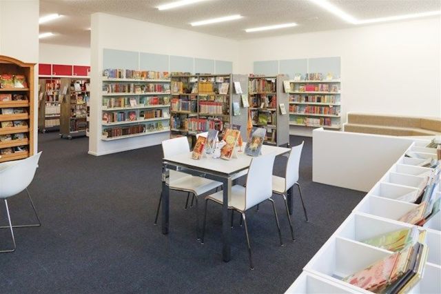 Geschichtenzeit in der Gemeindebibliothek